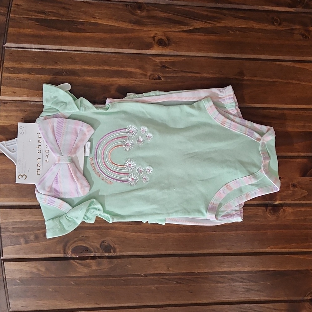 🆕️ Mon cheri baby 3 pc set